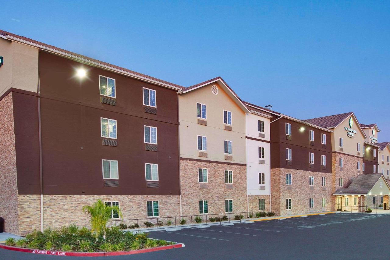 Woodspring Suites Bakersfield East Luaran gambar