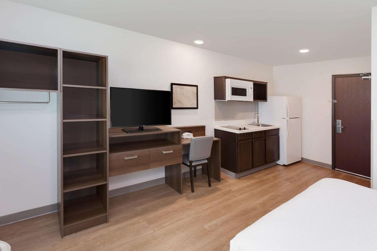 Woodspring Suites Bakersfield East Luaran gambar