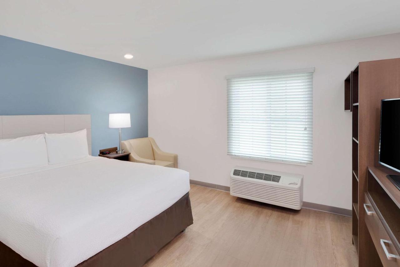 Woodspring Suites Bakersfield East Luaran gambar