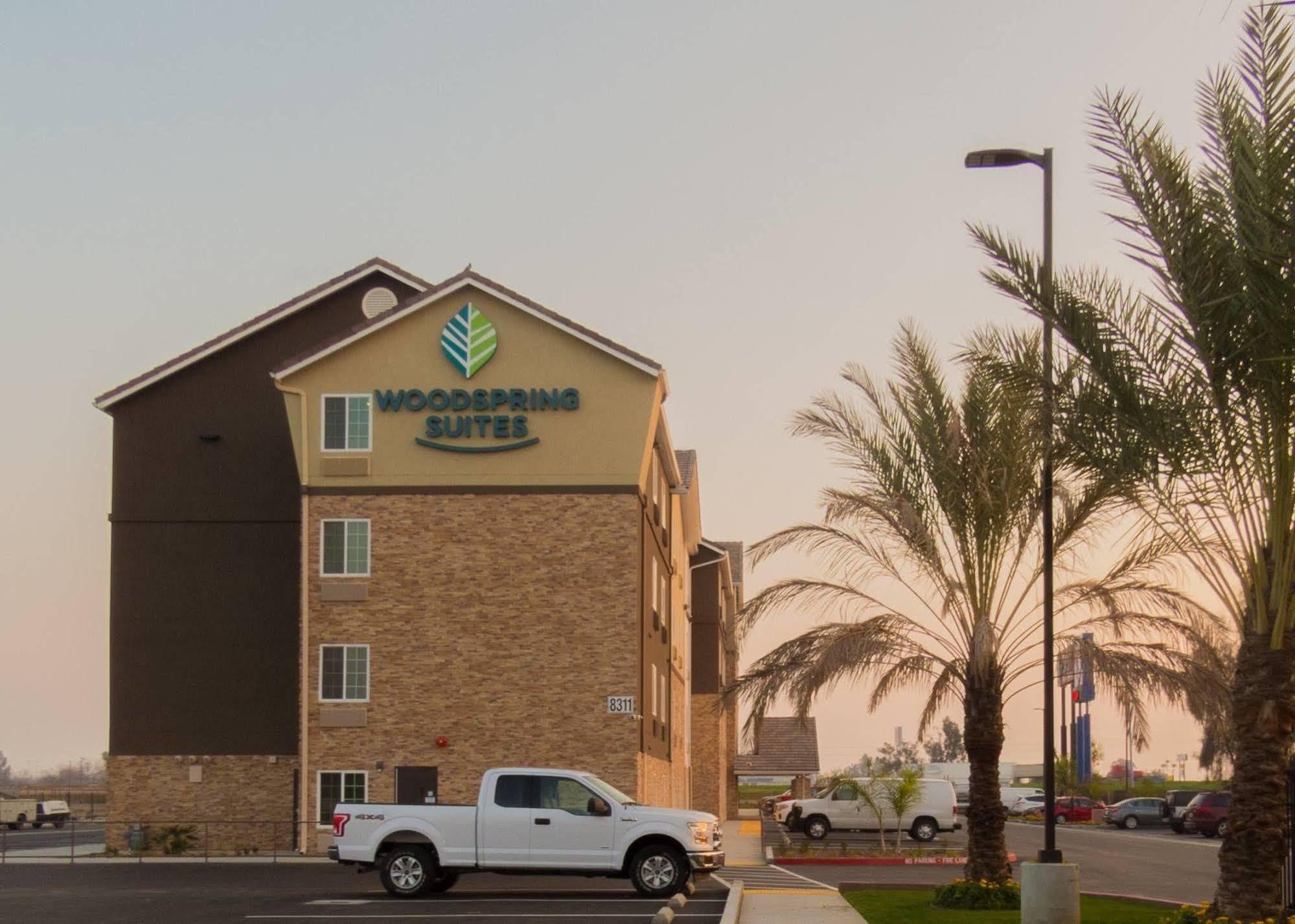 Woodspring Suites Bakersfield East Luaran gambar
