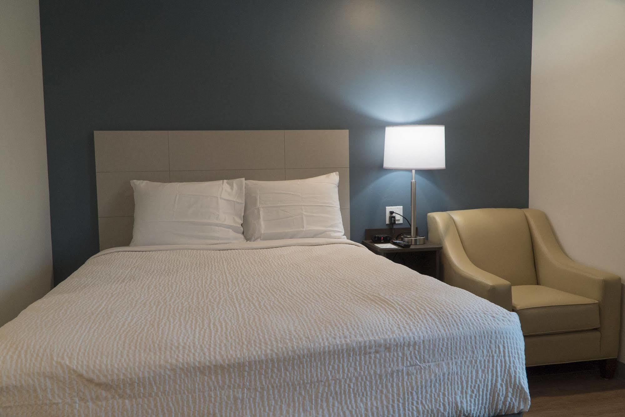 Woodspring Suites Bakersfield East Luaran gambar