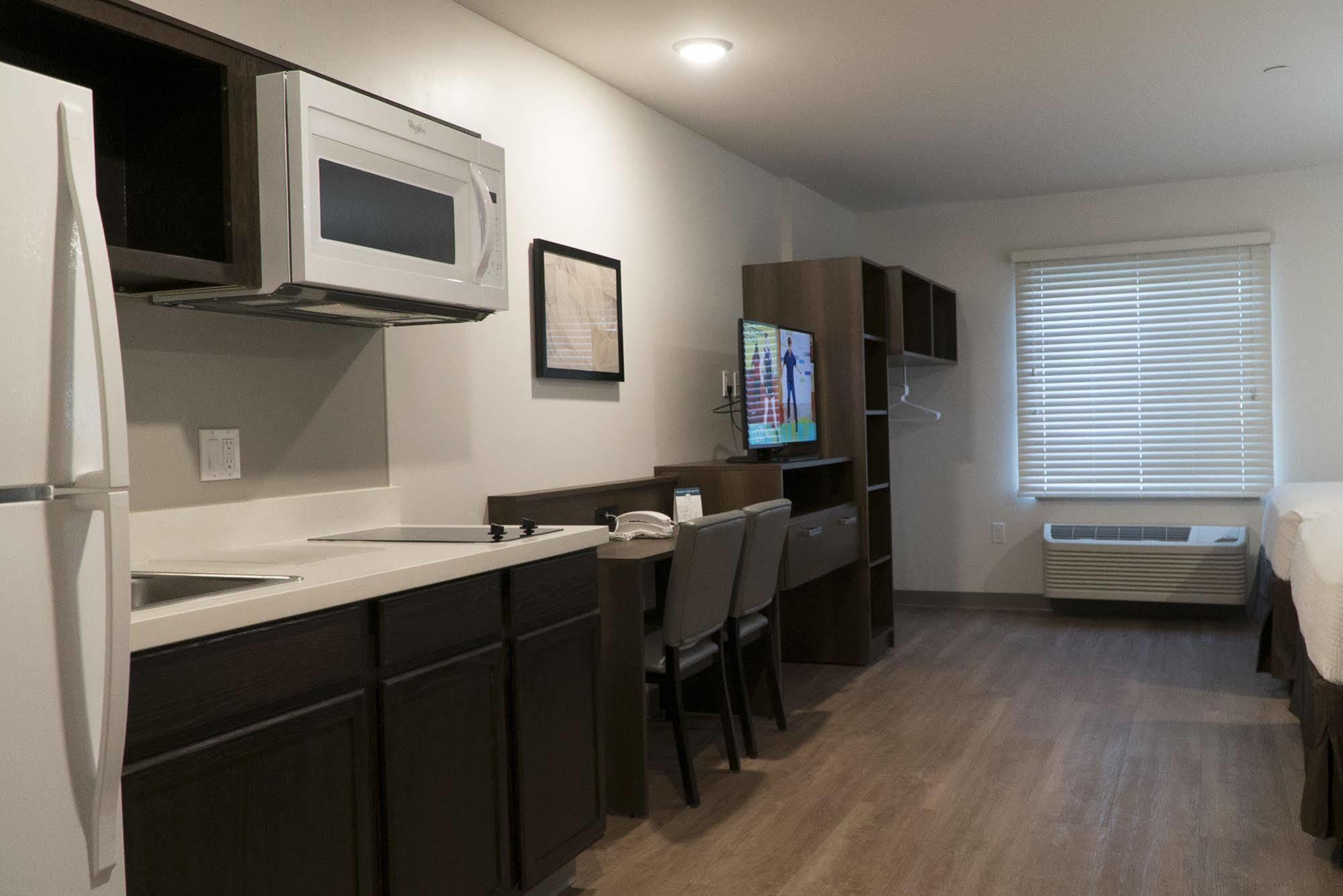 Woodspring Suites Bakersfield East Luaran gambar